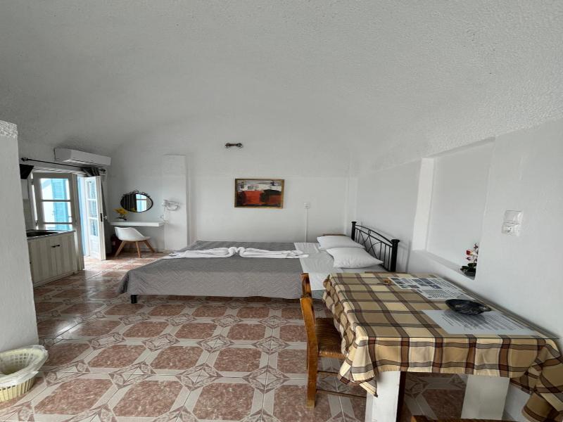 Stella Nomikou Apartments image