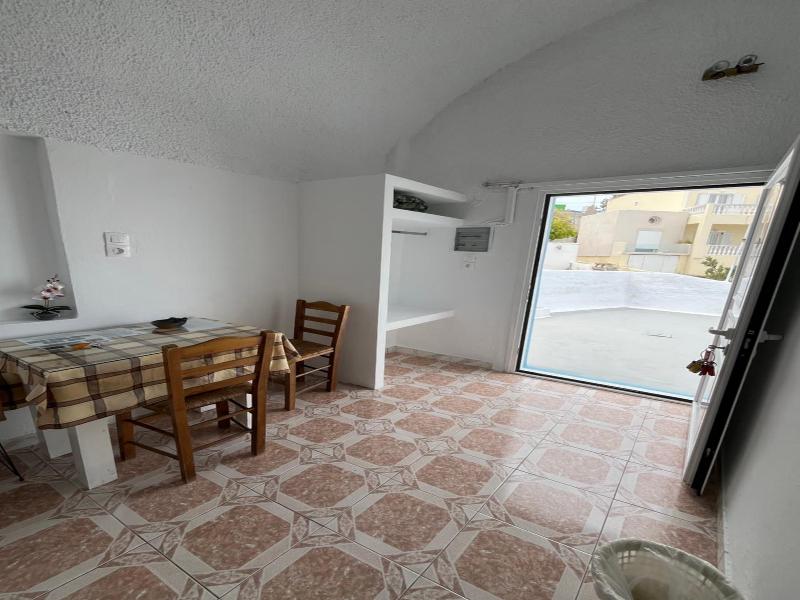 Stella Nomikou Apartments image