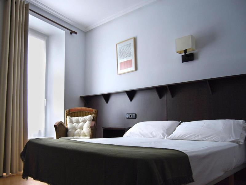 Hotel Arrasate image