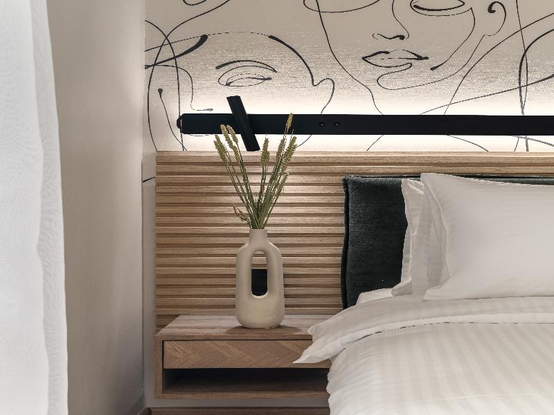 Phalerus Suites image