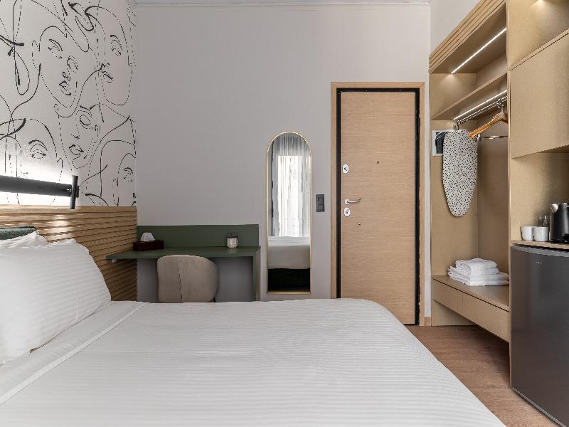 Phalerus Suites image