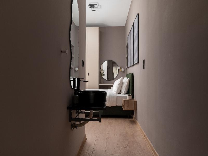 Phalerus Suites image
