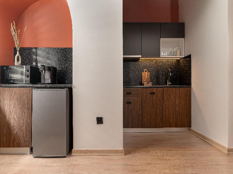 Phalerus Suites image
