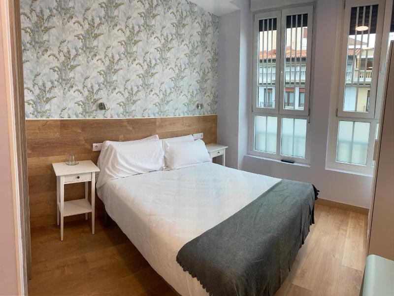 Aloha Hostel image