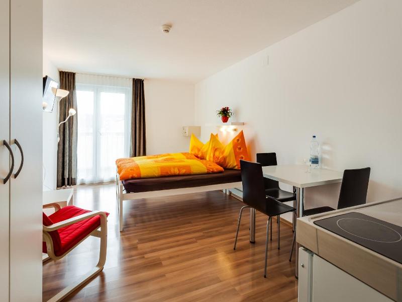 Anstatthotel Luzern Self Check In image