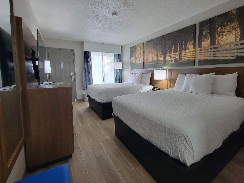 Days Inn By Wyndham Clanton AL image 2