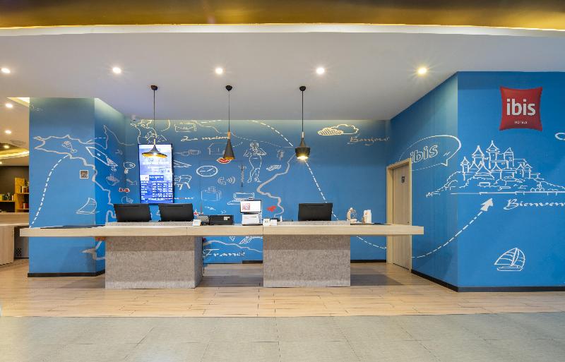 Ibis Hotel (Guangyuan Tuteng Square) image