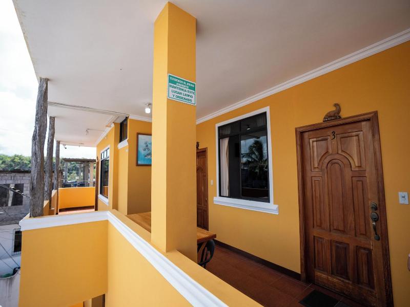 Hostal Casa Cascada image