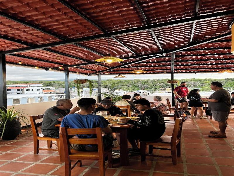 Hostal Casa Cascada image