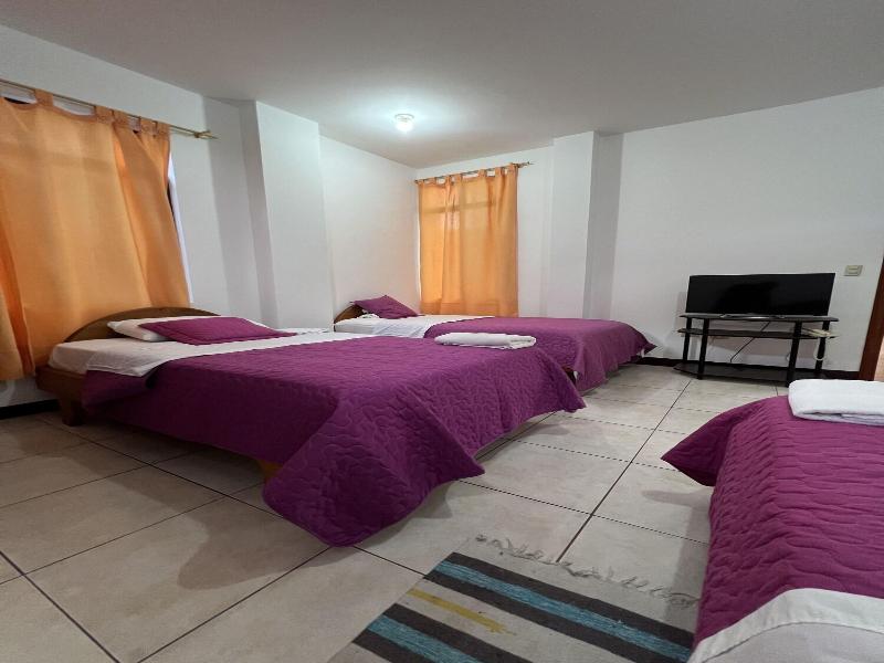 Hostal Casa Cascada image