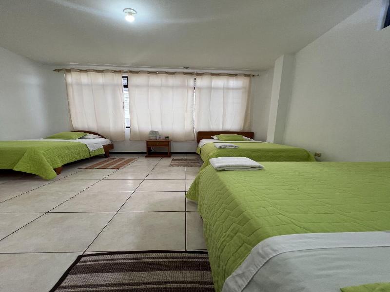 Hostal Casa Cascada image