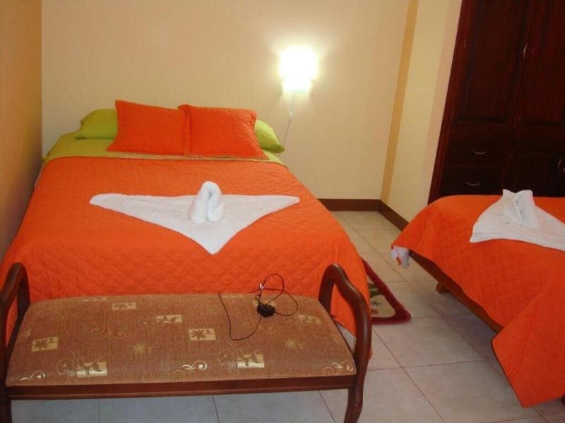Hostal Casa Cascada image