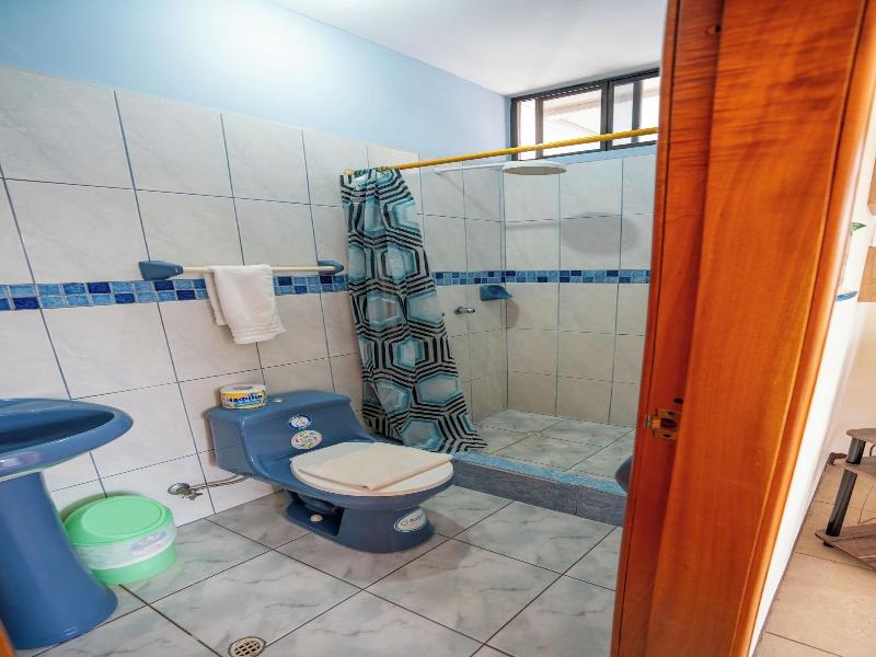 Hostal Casa Cascada image