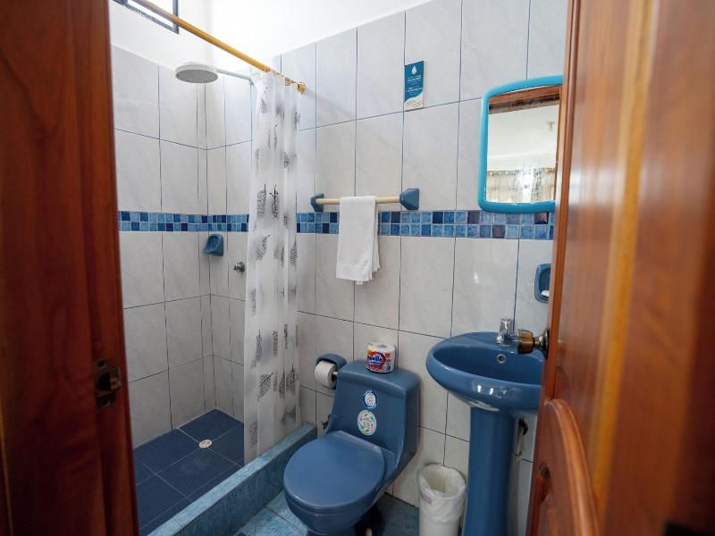 Hostal Casa Cascada image