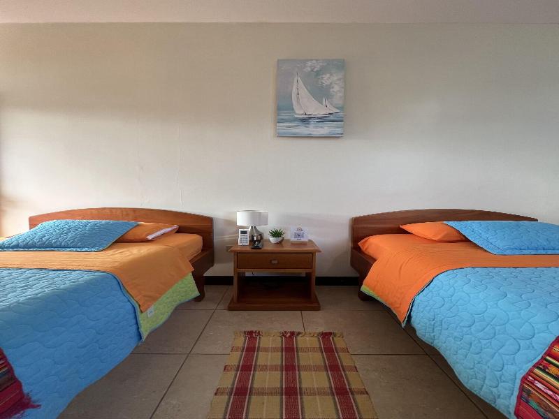 Hostal Casa Cascada image