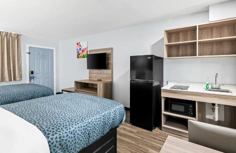 Suburban Studios Harvey - New Orleans image