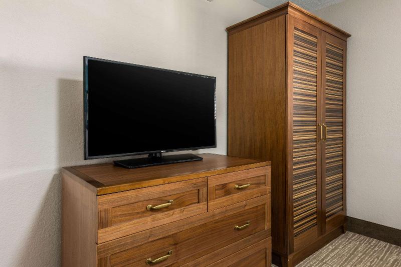 Best Western Plus Jekyll Island image