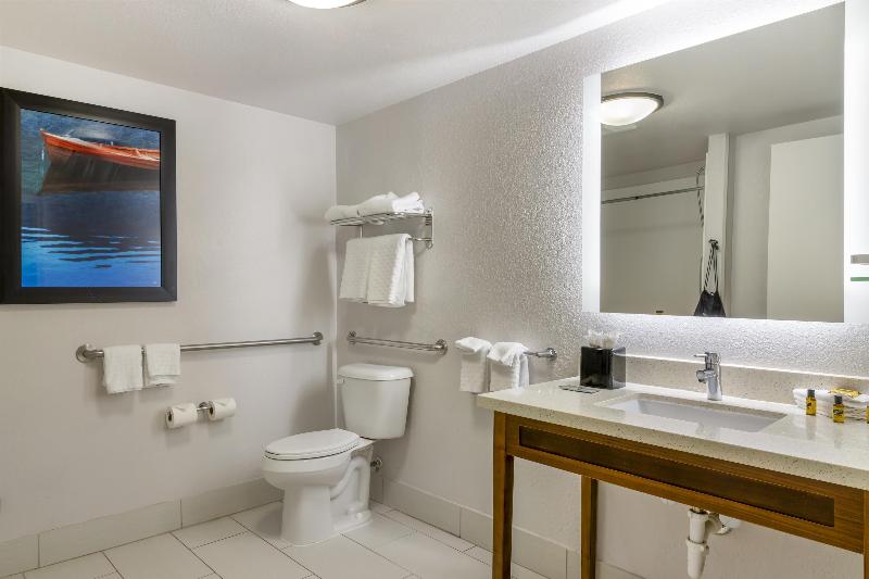 Best Western Plus Jekyll Island image