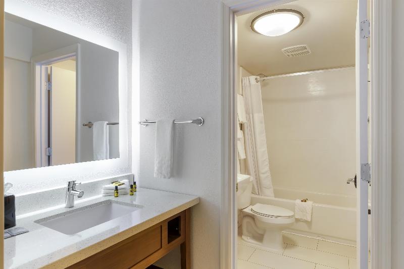 Best Western Plus Jekyll Island image
