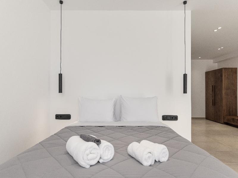 Lithia Exclusive Villas image