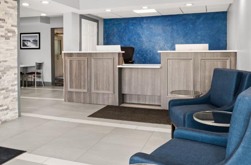 Baymont By Wyndham Batavia - Darien Lake image