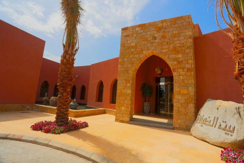 Royal Lazure Resort image 6