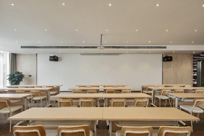 Ibis Hotel (Dazhou Dazhu) image