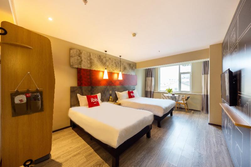 Ibis Lanzhou Dongfanghong Square Guofang Store