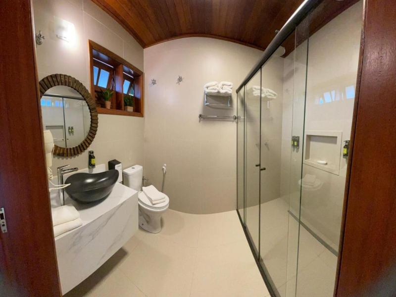 Hiu Hotel image