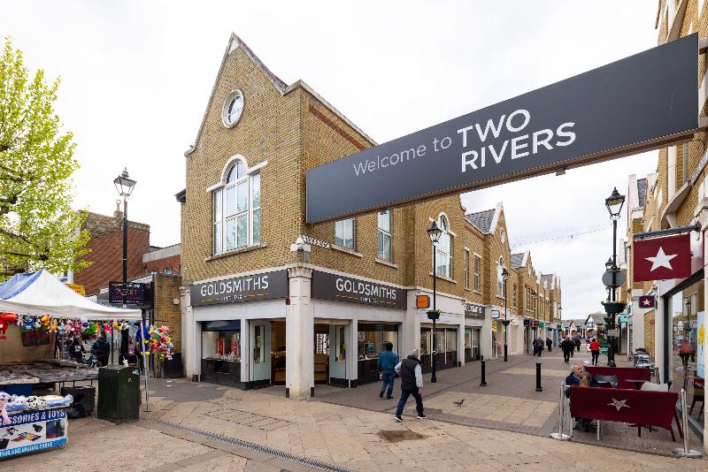 Charles Hope Apartments - Staines City Centre image