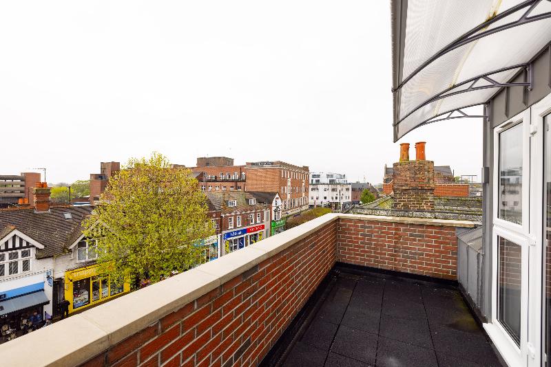Charles Hope Apartments - Staines City Centre image