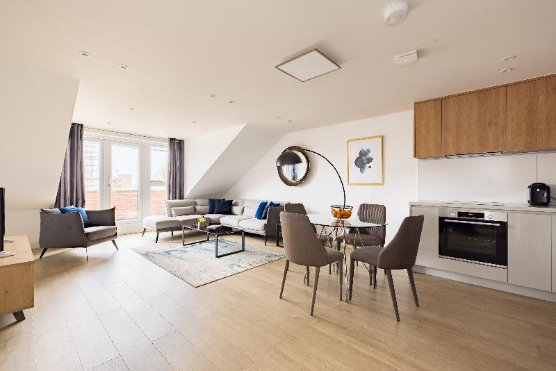 Charles Hope Apartments - Staines City Centre image