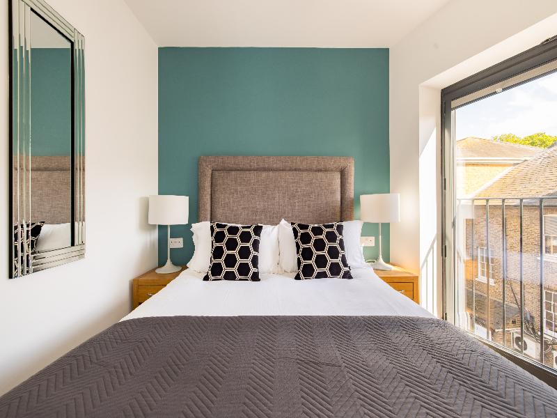 Charles Hope Apartments - Staines Riverside image