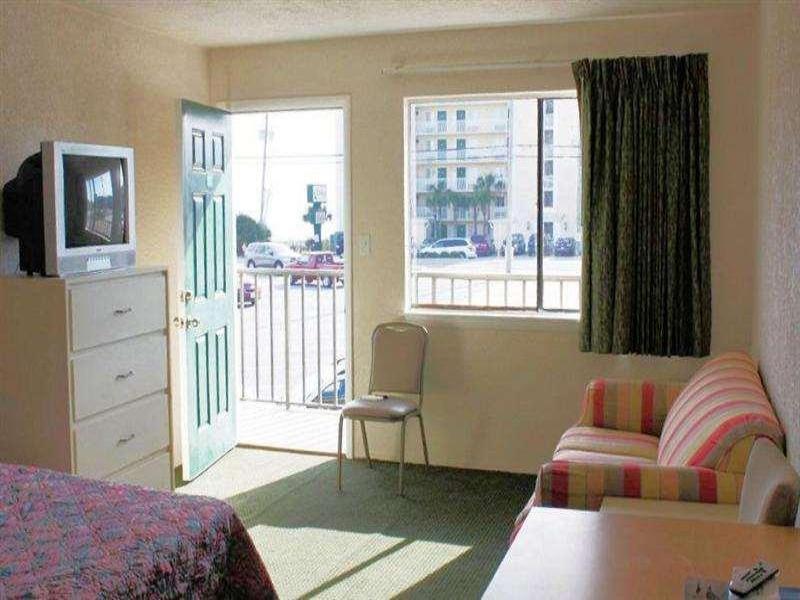 The Flamingo Hotel And Tower image