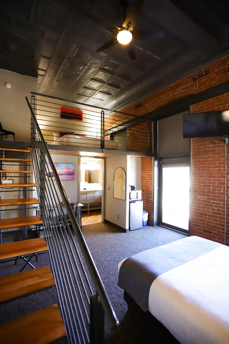 The Hotel Sturgis image 8