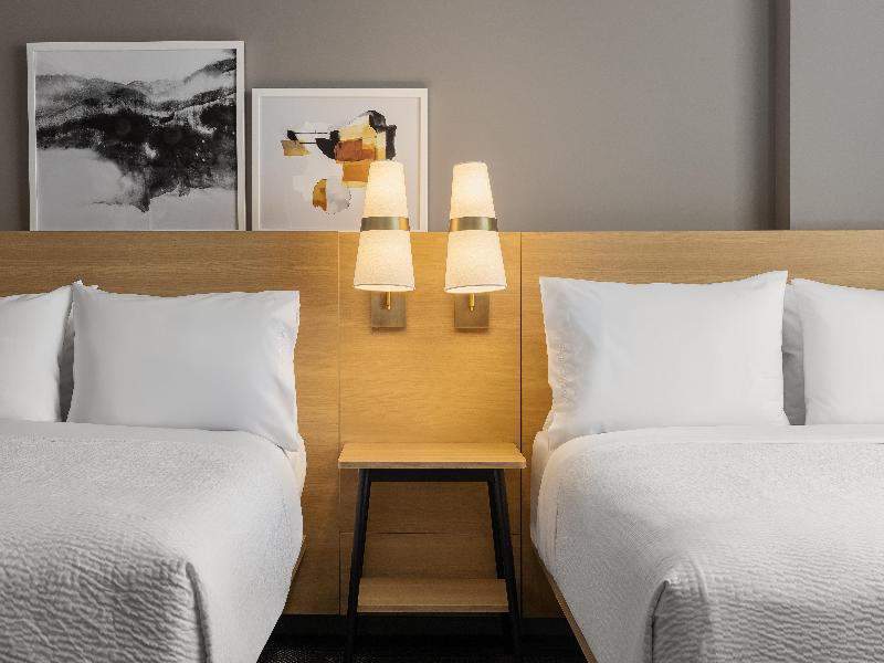 Staybridge Suites Montreal Airport St-Laurent image