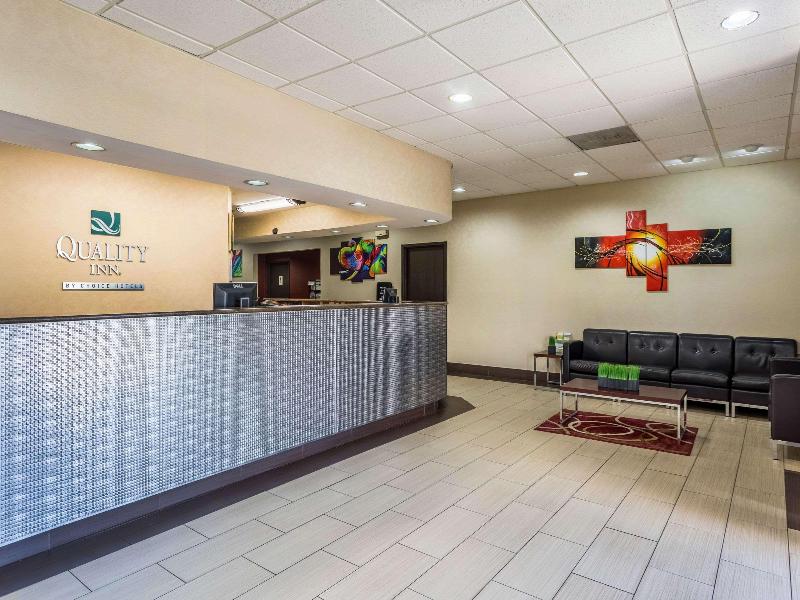 Quality Inn