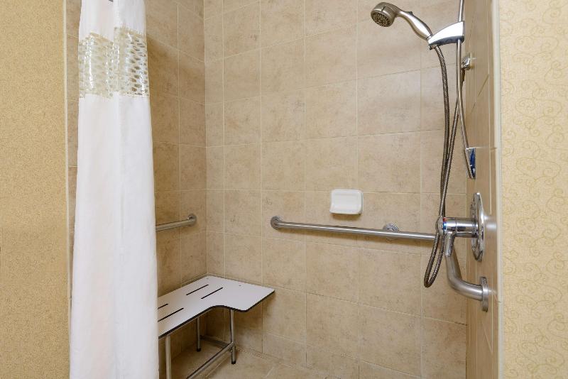 Hampton Inn Mt. Vernon OH image