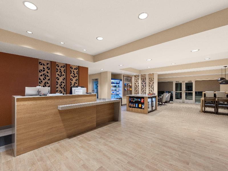Candlewood Suites Huntsville Research Park
