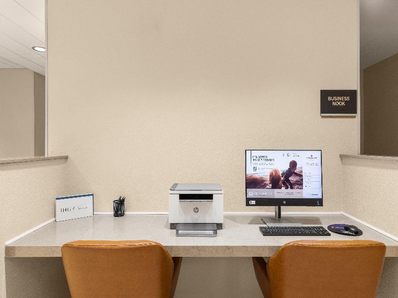 Candlewood Suites Huntsville Research Park