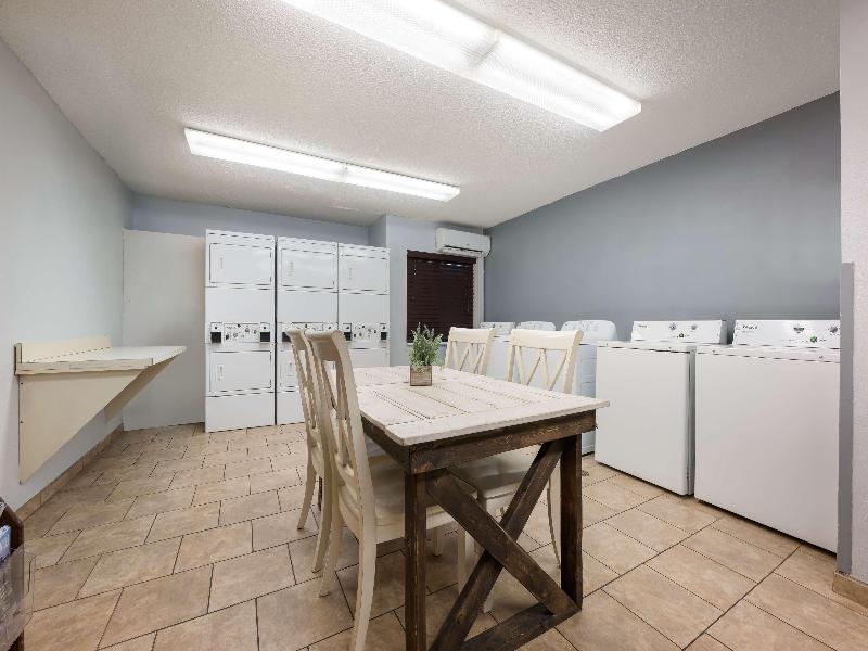 Candlewood Suites Huntsville Research Park