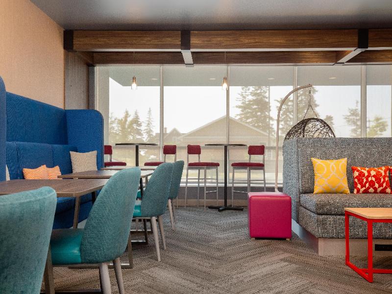 Tru by Hilton Gananoque, ON — view