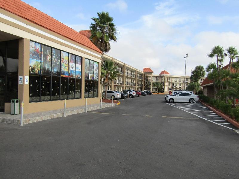 Quality Inn Suites Kissimmee By The Lake image