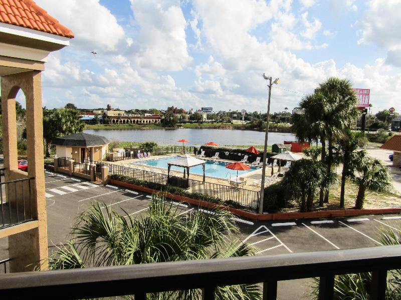 Quality Inn Suites Kissimmee By The Lake image