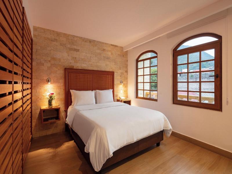 Casa del Balcón image