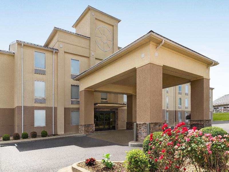 Baymont By Wyndham Georgetown/Lexington North — photo 52