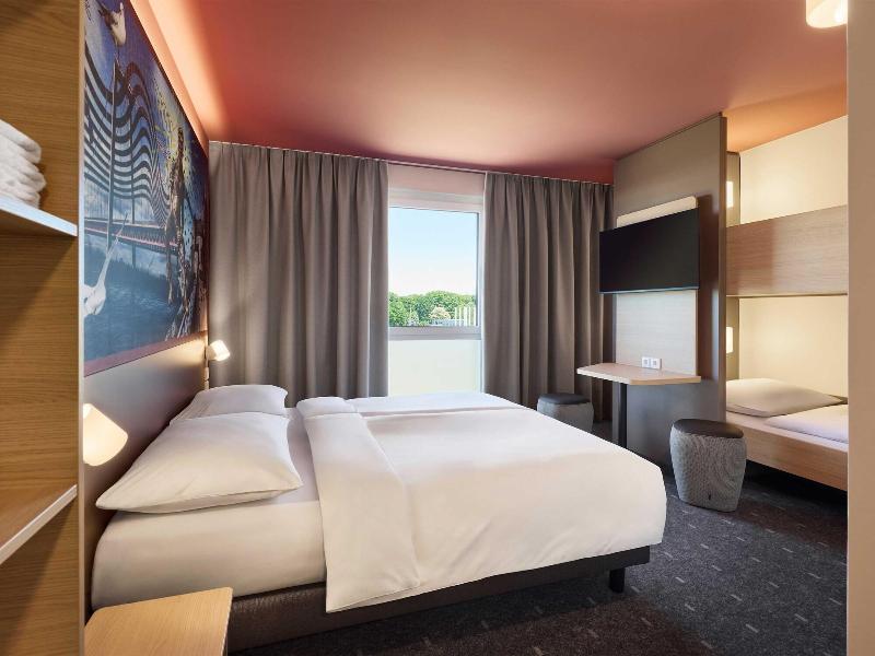 B&B HOTEL Emmerich image
