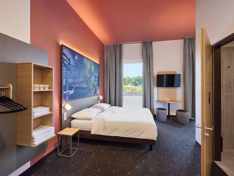 B&B HOTEL Emmerich image