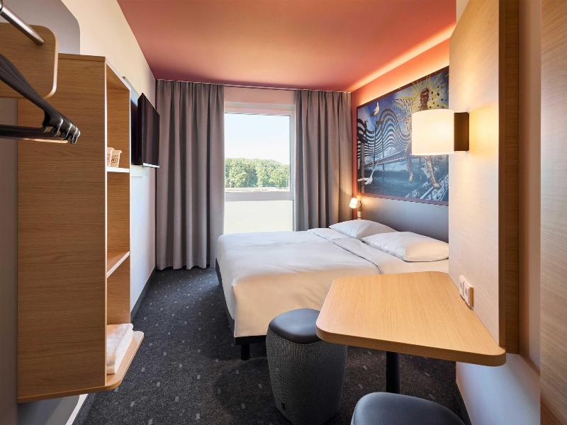 B&B HOTEL Emmerich image