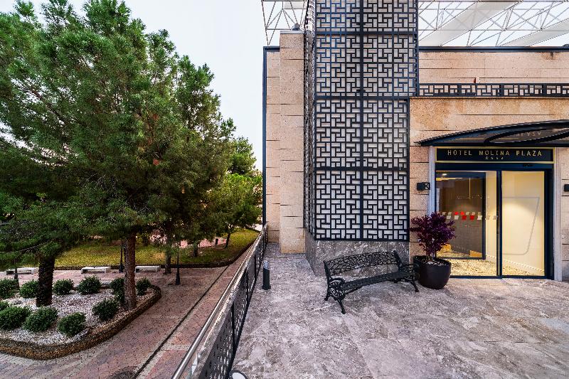 Asa Molina Plaza image